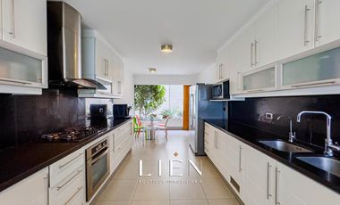 Venta Triplex en Chacarilla del Estanque