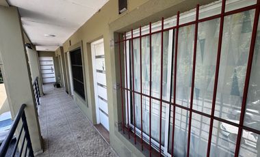 Departamento 2 amb. c/cochera