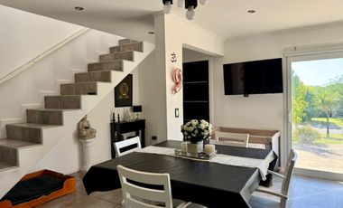 Alquiler Casa Barrio Arenas del sur