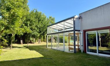 Alquiler Casa Barrio Arenas del sur