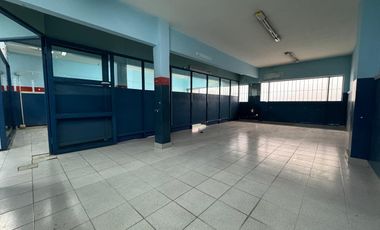 Edificio Comercial en Peatonal Belgrano