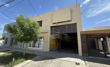Venta - Depósito con Local/Oficina y departamento en zona Centro - L029