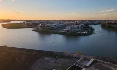 Venta Dpto. 4 Amb en Oceana barrio Nordelta Tigre