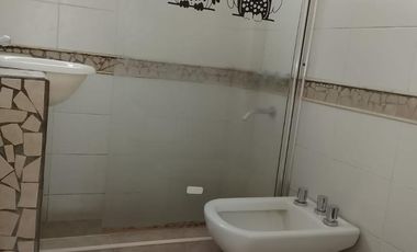 Alquiler de Departamento 2 Ambientes  en Haedo Muy buen estado   Luminoso