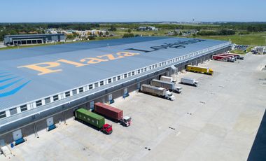 Depósito a estrenar en Centro Logístico