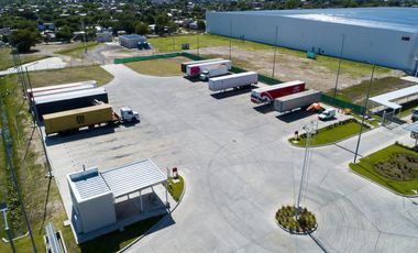 Depósito a estrenar en Centro Logístico