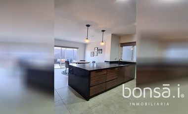 Casa en RENTA, ubicada en Andarez Residencial