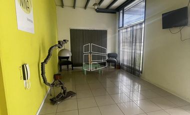 Venta-Prop y Fondo de Comercio - Residencia Estudiantil-L019