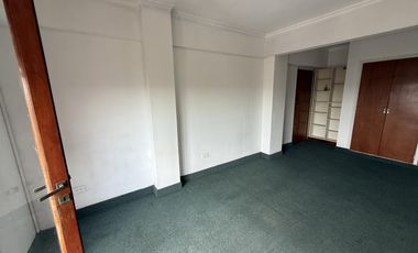 Departamento monoambientes con balcon en Wilde