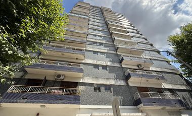 Departamento monoambientes con balcon en Wilde