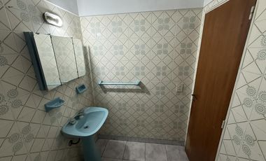 Departamento monoambientes con balcon en Wilde