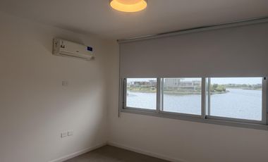 Departamento en el Barrio Islas del Golf. La Mansa. Nordelta