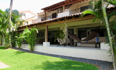 Villa/Casa en Renta Amueblada Casa Puerto Iguana