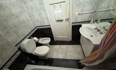 Local en  Alquiler Ideal Oficinas