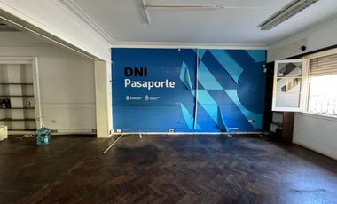 Local en  Alquiler Ideal Oficinas