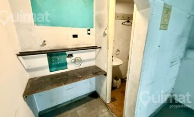 Excelente local en plena Av. Rivadavia – Villa Luro (¡Sin expensas!)