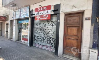Excelente local en plena Av. Rivadavia – Villa Luro (¡Sin expensas!)