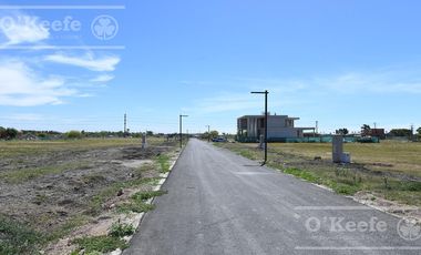 Lote en venta en los canales de Puerto Nizuc