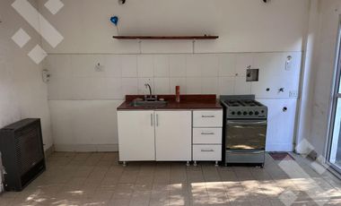 En Venta, Departamento de 1 Dormitorio, Barrio Los Alamos, Plottier