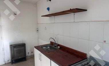 En Venta, Departamento de 1 Dormitorio, Barrio Los Alamos, Plottier