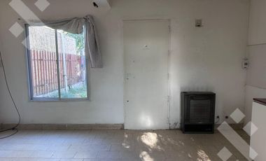 En Venta, Departamento de 1 Dormitorio, Barrio Los Alamos, Plottier