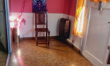 Casa venta Burzaco en esquina- APTA CREDITO- 3 AMB. Y PLAYROOM