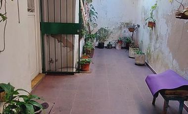 Casa venta Burzaco en esquina- APTA CREDITO- 3 AMB. Y PLAYROOM