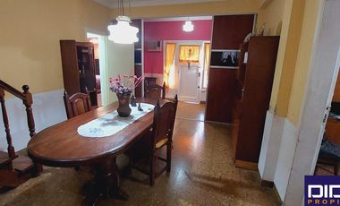 Casa venta Burzaco en esquina- APTA CREDITO- 3 AMB. Y PLAYROOM