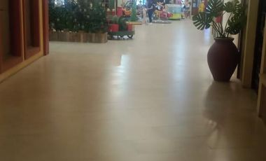 Local en alquiler en Plaza Canning