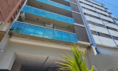 Departamento en alquiler B° Norte  Mono con patio