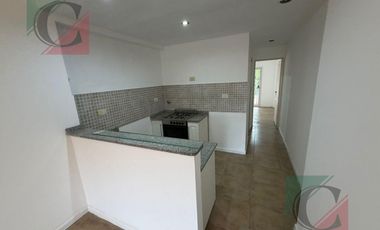 Departamento 2 ambientes con balcon