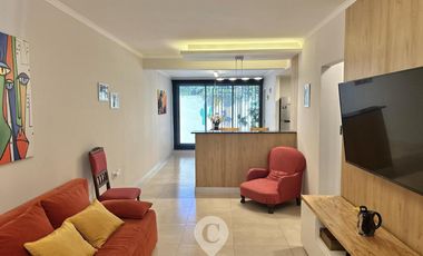 Dúplex en Venta de 2 dormitorios, patio con parrilla. Barrio Smithfield, Centro Zárate