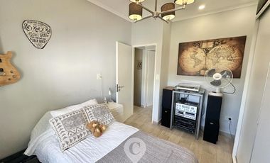 Dúplex en Venta de 2 dormitorios, patio con parrilla. Barrio Smithfield, Centro Zárate