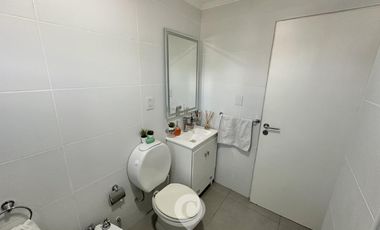 Dúplex en Venta de 2 dormitorios, patio con parrilla. Barrio Smithfield, Centro Zárate