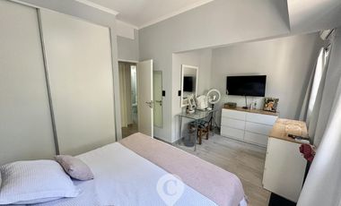 Dúplex en Venta de 2 dormitorios, patio con parrilla. Barrio Smithfield, Centro Zárate