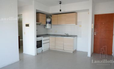 Departamento  2 ambientes en venta en  Lanús Este