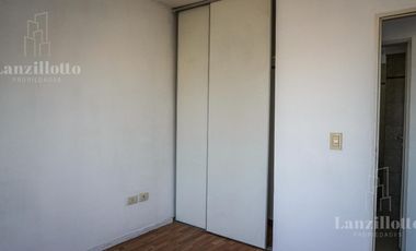 Departamento  2 ambientes en venta en  Lanús Este