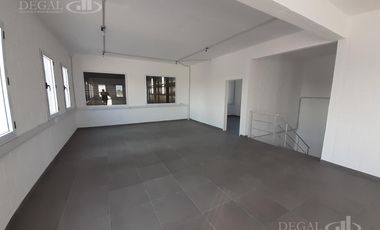 Alquiler Depósito en Carlos Spegazzini