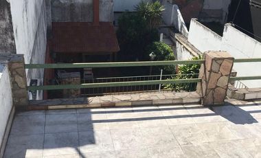 Casa en Pasco al 600 - Oportunidad!!!!!