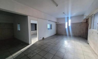 Depósito galpon 600 m2 en Guernica