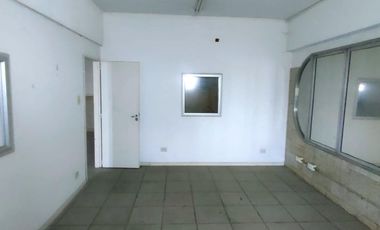 Depósito galpon 600 m2 en Guernica