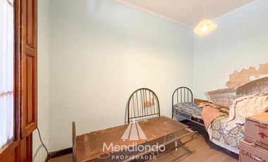 Casa 4 ambientes con cochera y patio en Nueva Pompeya Mar Del Plata