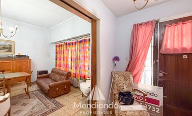 Casa 4 ambientes con cochera y patio en Nueva Pompeya Mar Del Plata