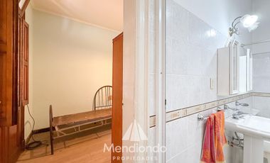 Casa 4 ambientes con cochera y patio en Nueva Pompeya Mar Del Plata