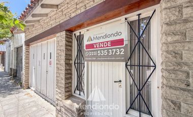 Casa 4 ambientes con cochera y patio en Nueva Pompeya Mar Del Plata