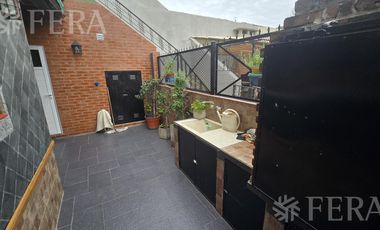Venta PH 3 ambientes con patio en Villa Dominico