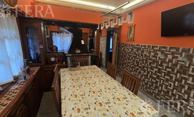 Venta PH 3 ambientes con patio en Villa Dominico