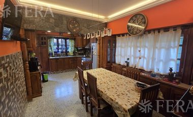 Venta PH 3 ambientes con patio en Villa Dominico