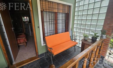 Venta PH 3 ambientes con patio en Villa Dominico