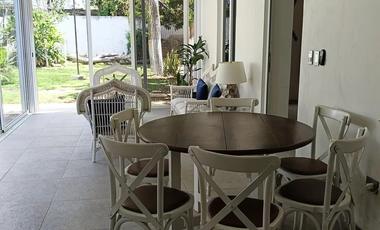 Property with Neo-Colonial Yucatecan Architecture